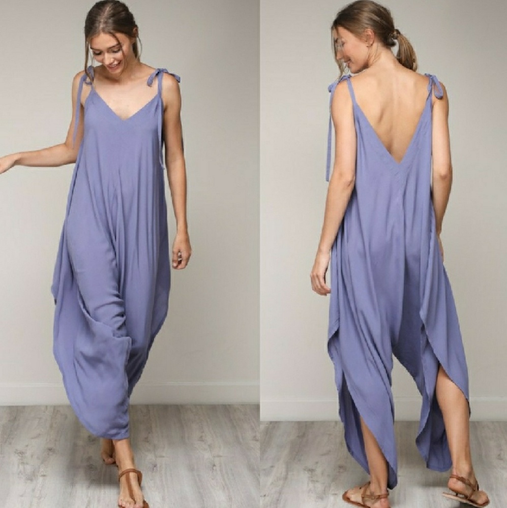 5/$30 🖤🖤Vacay Jumpsuit🖤🖤